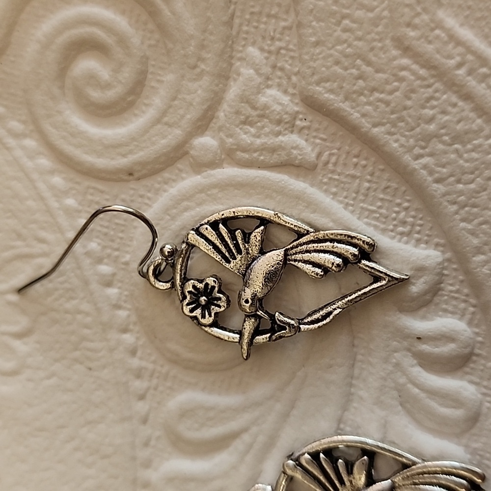 HummingBird Flower Dangle Earrings 925S Posts - Picture 2 of 3